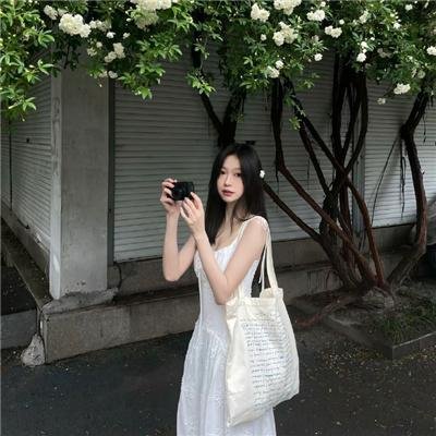 岸边露伴卢浮宫之行